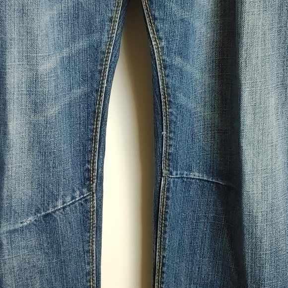 Designer Blue Jeans Men's Size 36x32 Medium Wash Straight Slim Fit - Picture 5 of 11